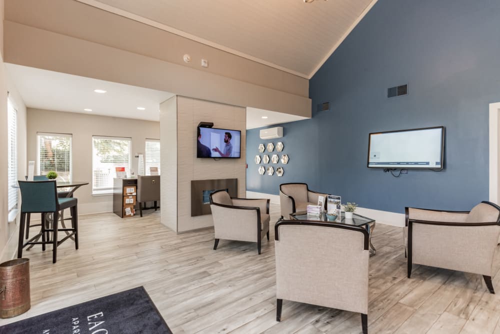 Business Lounge at Eagle Rock Apartments at Columbia in Columbia, Maryland