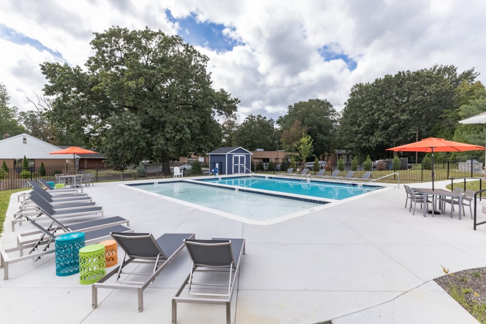swiming pool at Ramblewood Village Apartments in Mount Laurel, New Jersey