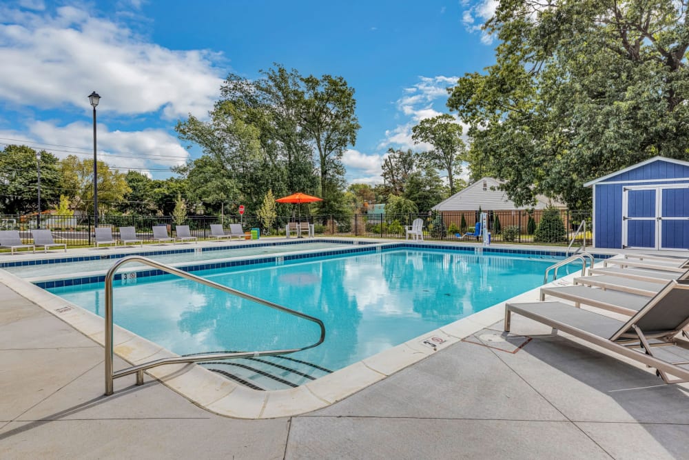 swimming pool at Ramblewood Village Apartments in Mount Laurel, New Jersey