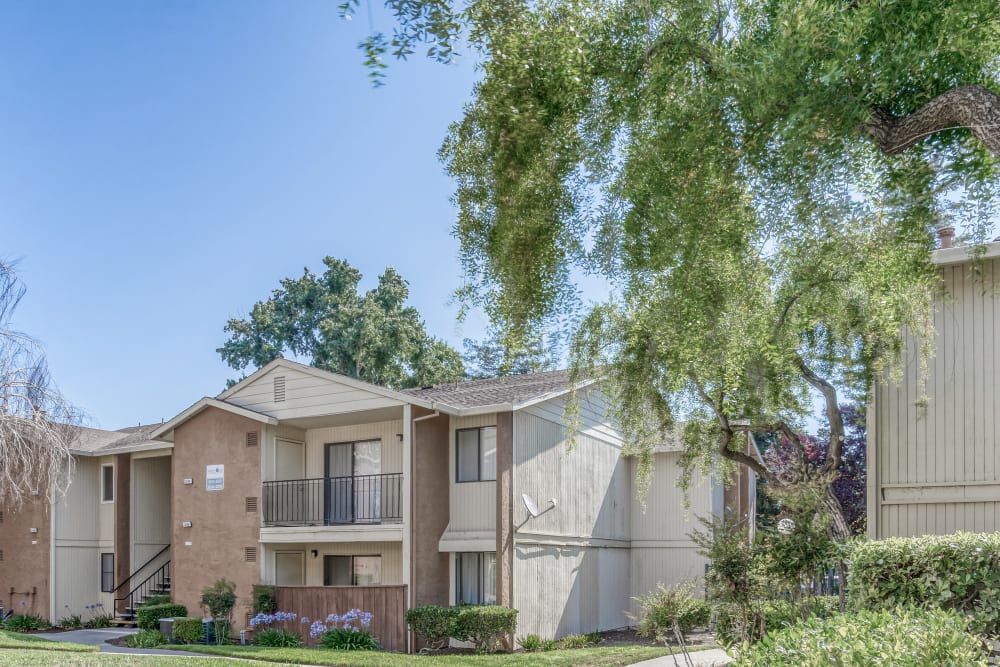Exterior of Mission Bay Apartments in Bay Point, California