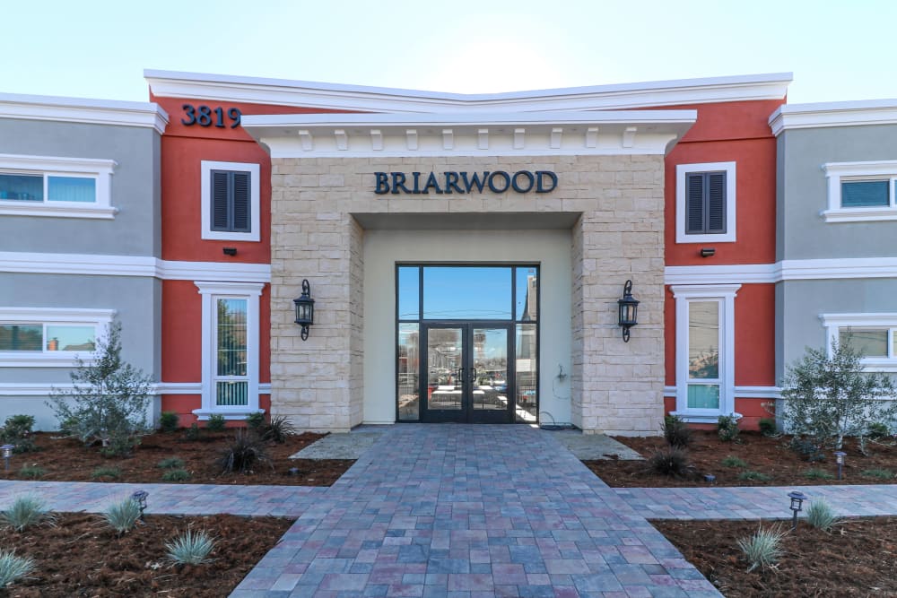Front view at Briarwood Apartments in Livermore, California