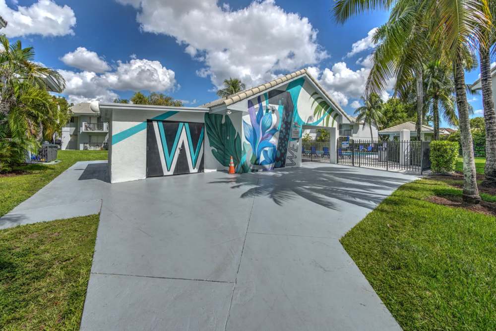 Exterior 7 West in West Miami, Florida