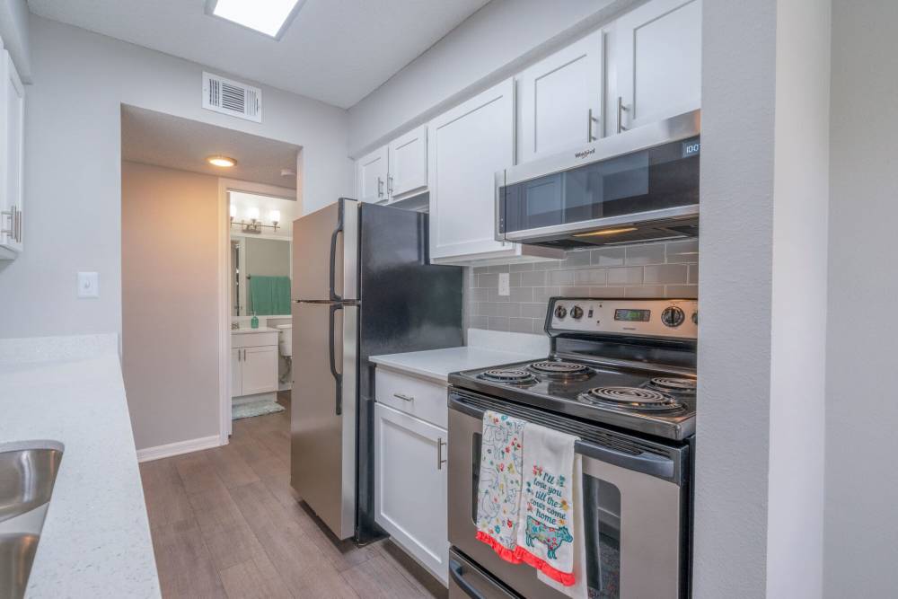 Spacious kitchen with modern appliances at The Edge at Brandon in Brandon, Florida