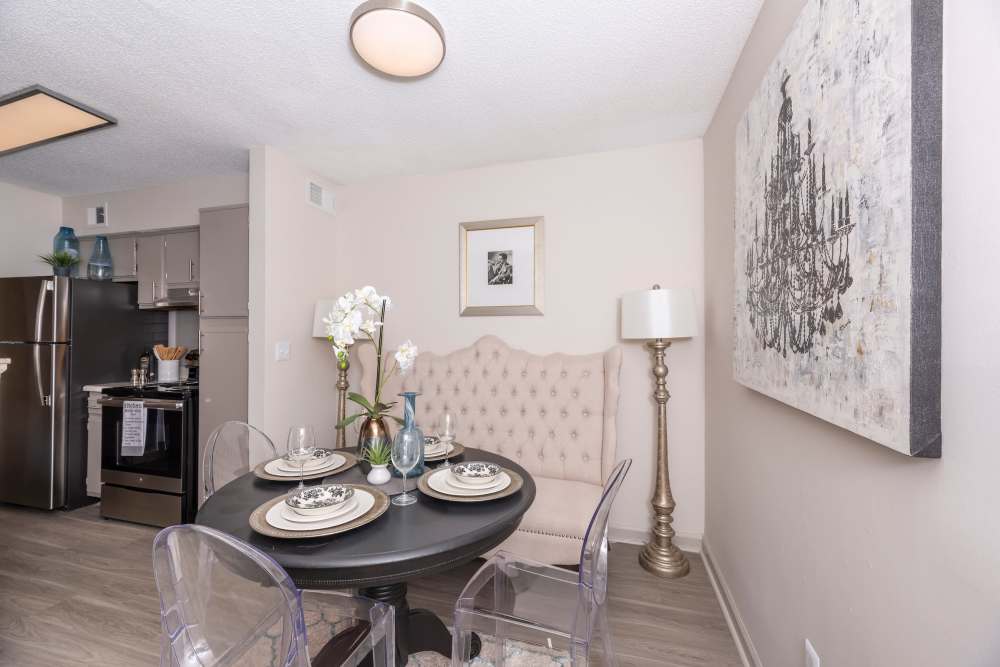 Dining area at Park On Sweetwater Apartment Homes in Lawrenceville, Georgia