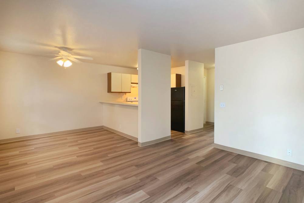 Living area at Windstone in Everett, Washington