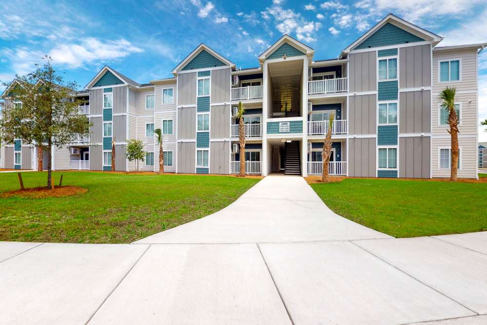 Entry path to one of our complexes at Coastal Club Apartments in Brunswick, Georgia