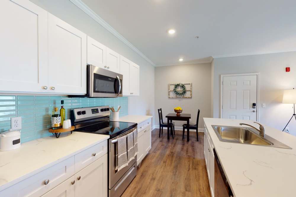 Upgraded kitchen at Coastal Club Apartments in Brunswick, Georgia