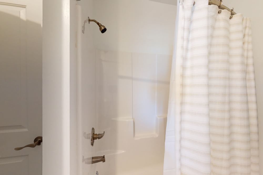 Shower at Coastal Club Apartments in Brunswick, Georgia