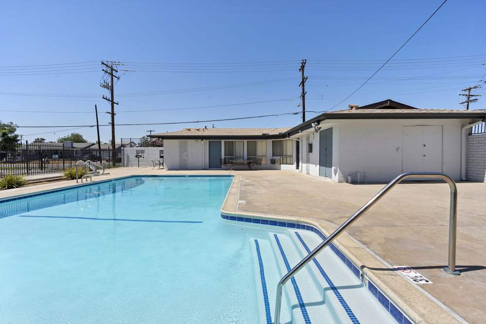 Swimming pool at Terre at Madison Apartment Homes in El Cajon, California