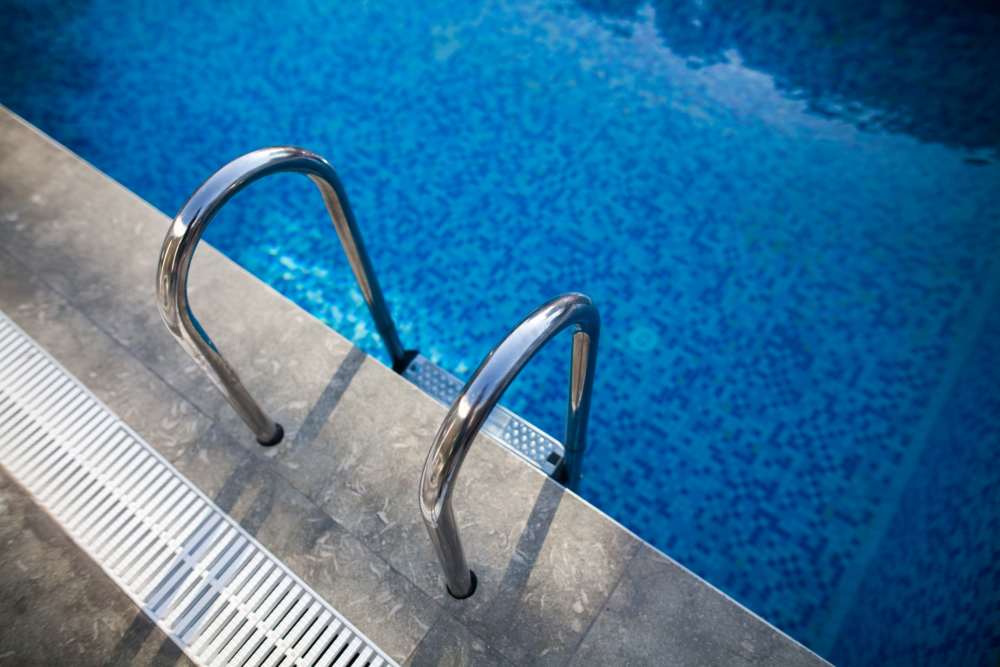 Swimming pool at Coastal Club Apartments in Brunswick, Georgia