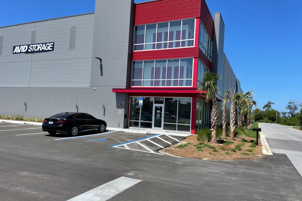 Exterior building with parking lots at Avid Storage in Lynn Haven, Florida