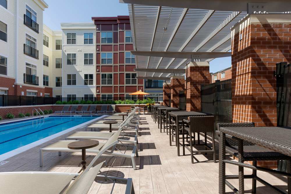 Large pool with cabanas at 3350 at Alterra in Hyattsville, Maryland