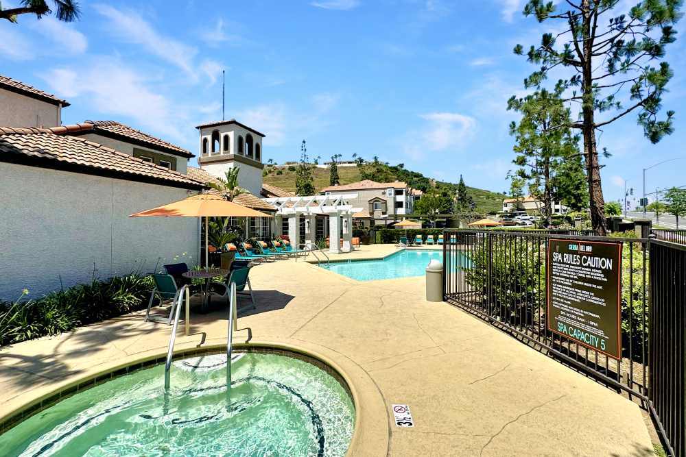 Resort style Spa and Pool at Sierra Del Oro Apartments in Corona, California