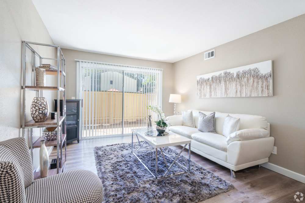 Spacious living areas at Creekside Gardens in Vacaville, California