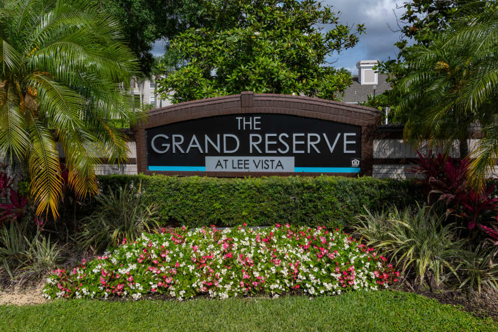 The Grand Reserve at Lee Vista main sign