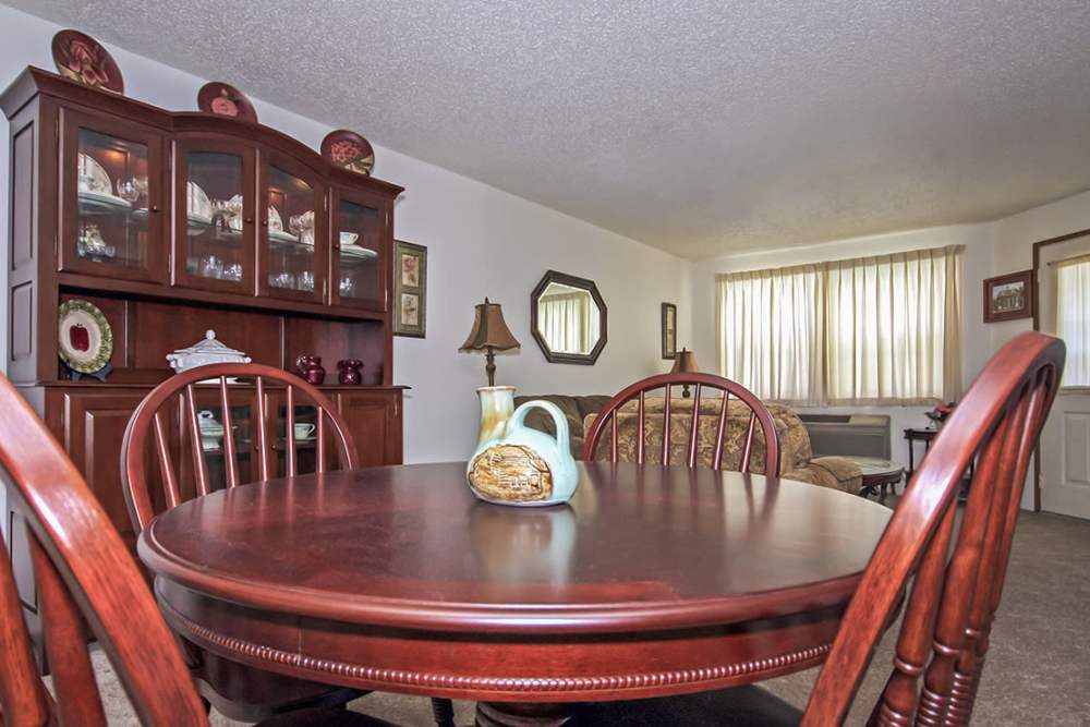 Senior apartment dining hall at Nouveau Marc in Kenner, Louisiana