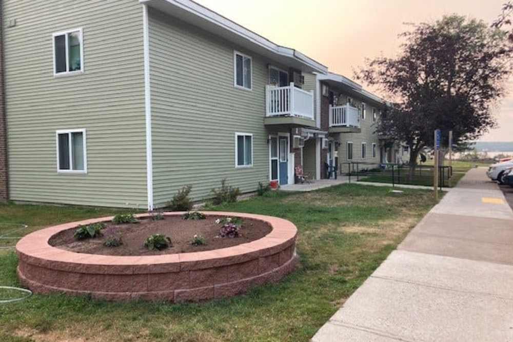 Charming community at Copper Hills Apartments in Houghton, Michigan,