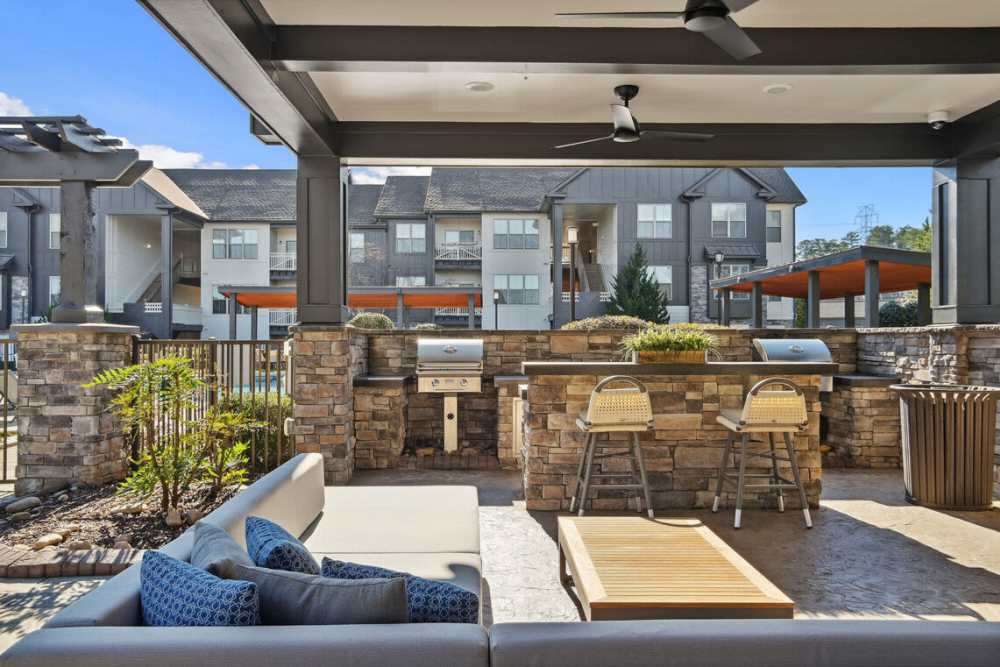 Modern bbq area at The Apartments at Brayden in Fort Mill, South Carolina