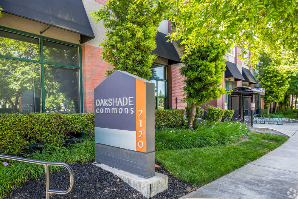 Outdoor space at Oakshade Commons in Davis, California