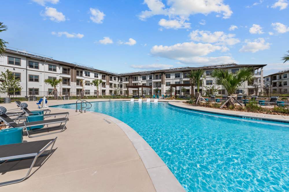 Pool side view at Grand At Cibolo in Cibolo, Texas