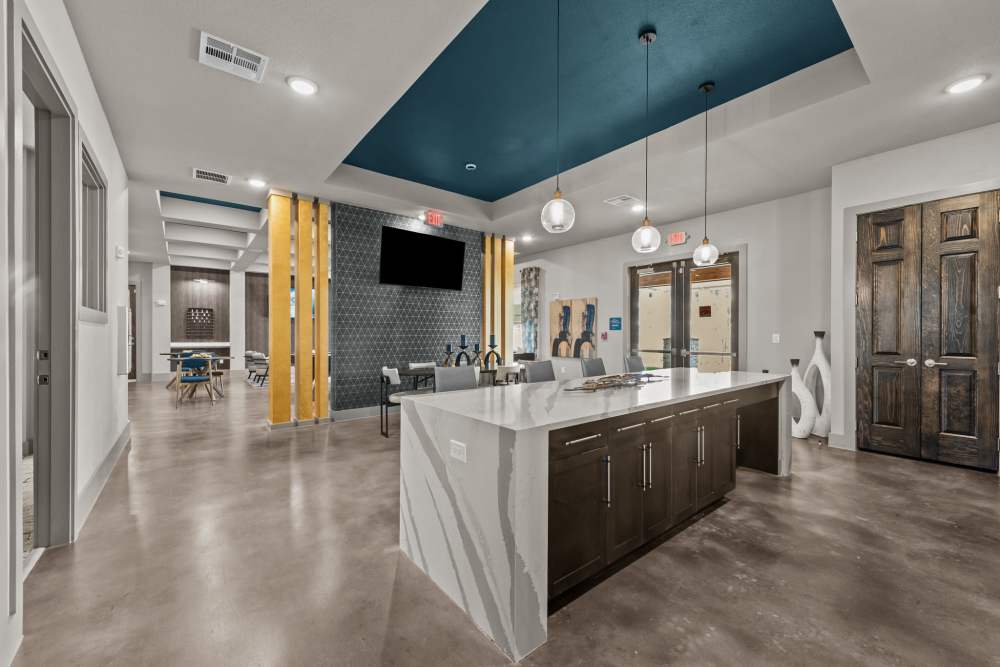Spacious common area at Grand At Cibolo in Cibolo, Texas