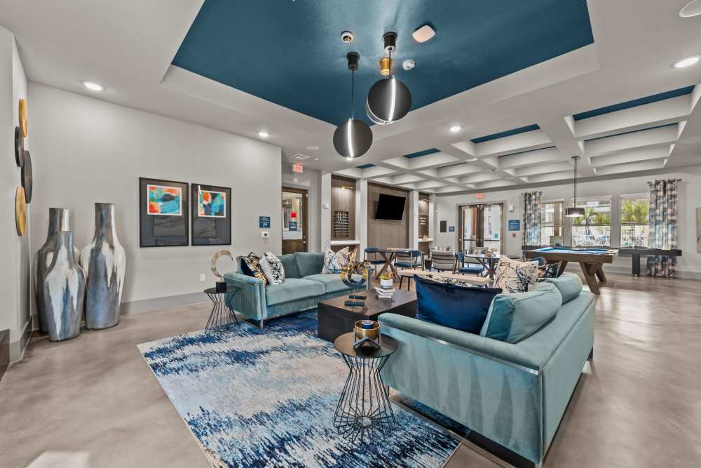 Luxurious common area lobby at Grand At Cibolo in Cibolo, Texas