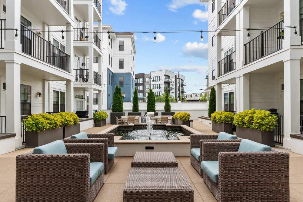 Relaxing community lounge at Duet in Nashville, Tennessee