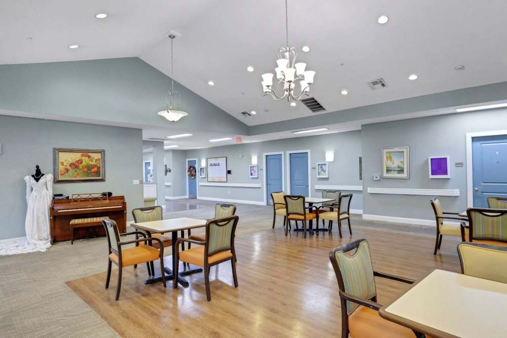 game area to Carriage Inn Katy in Katy, Texas