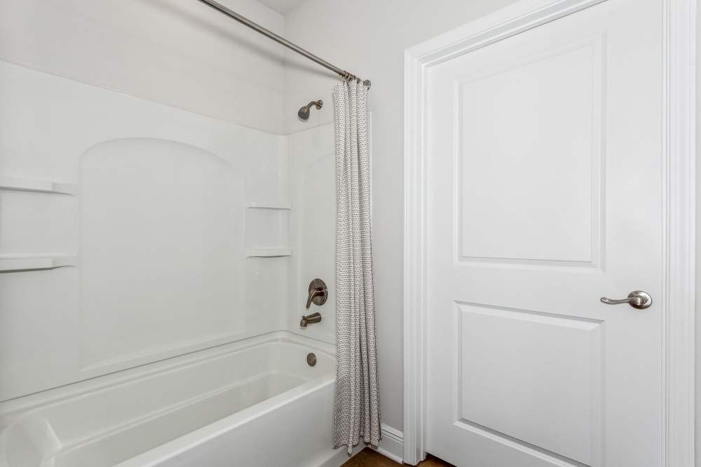 Pensacola, FL Pet-Friendly Apartments - City North -  Bathroom with bathtub and tons of space