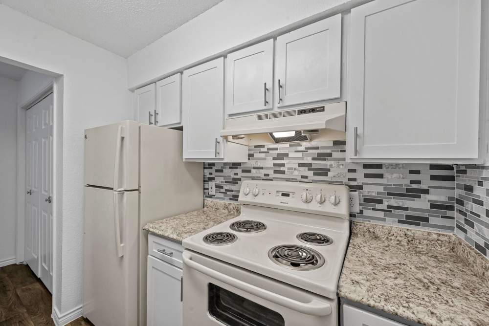 Modern kitchen at Broadmoor Place in Irving, Texas