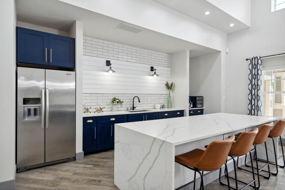 Luxury community lounge with marble counters at Retreat at RTP in Durham, North Carolina