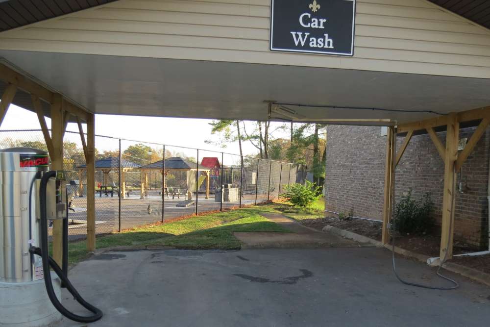 Get your car washed at Deane Hill in Knoxville, Tennessee