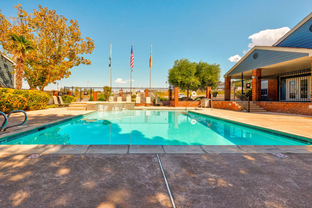 relaxing pool with a touch of nature