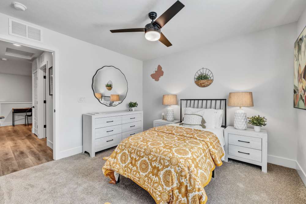 Children's bedroom at BB Living at The Oaks in Meridian, Idaho