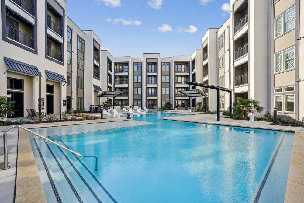 Modern amenities at The Summit at the Reserve in Round Rock, Texas