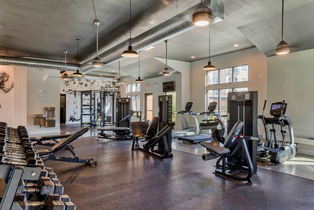 fitness center at ((location_name}} in Kansas City, MO
