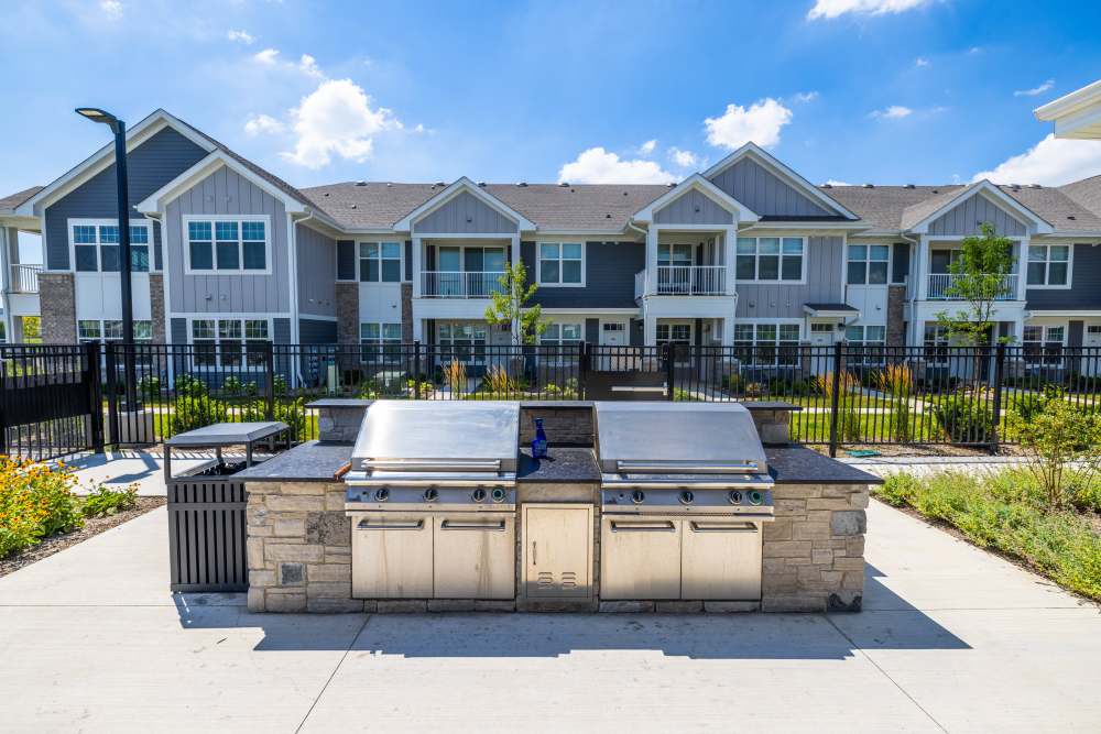 Exterior of The Bluffs in Romeoville, Illinois