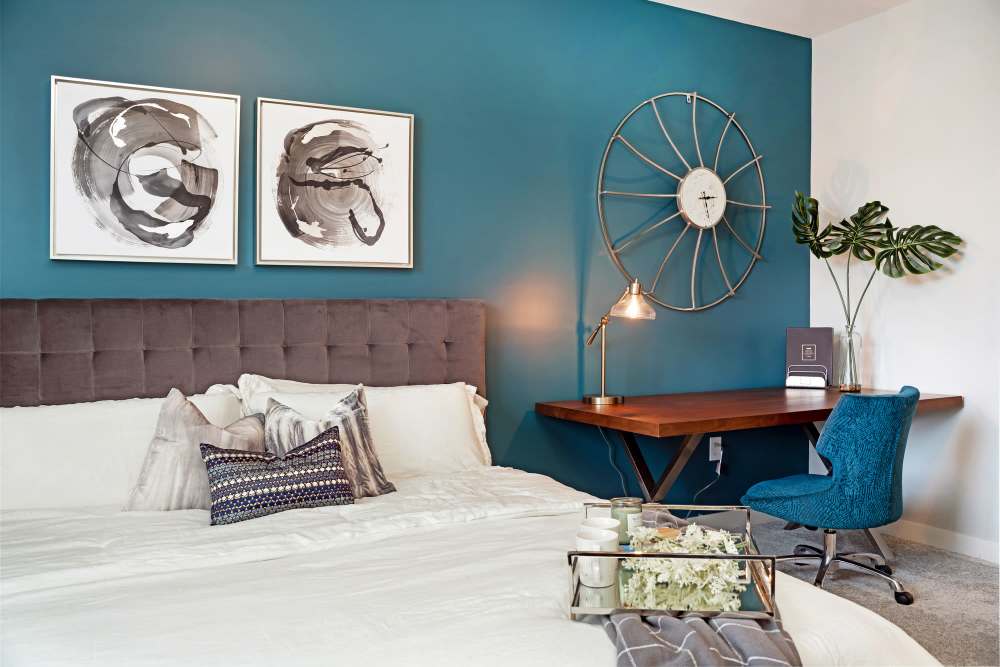 bedroom with desk at ((location_name}} in Avon, IN