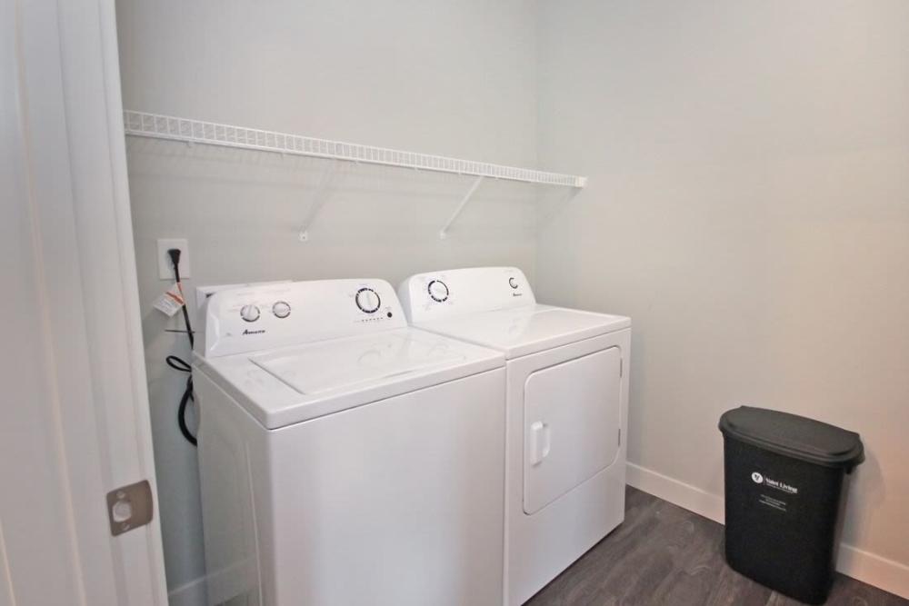 washer and dryer at ((location_name}} in Avon, IN
