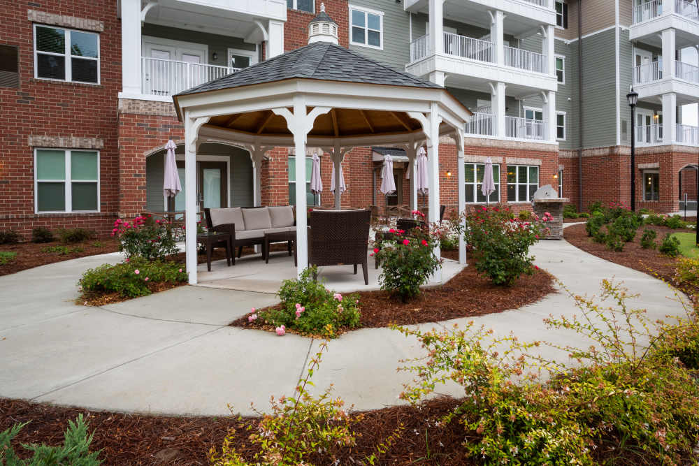 Building exterior at Harmony at Eagles Landing in McDonough, Georgia