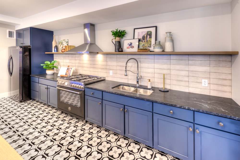 Community kitchen at Ellison in Des Plaines, Illinois