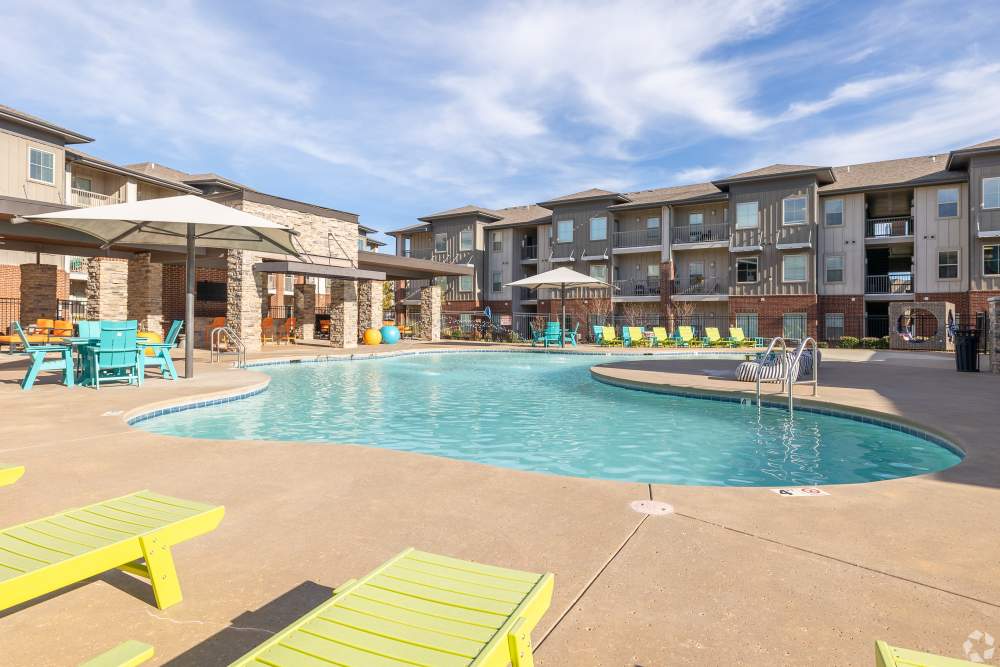 Swimming pool at 35 West in Moore, Oklahoma