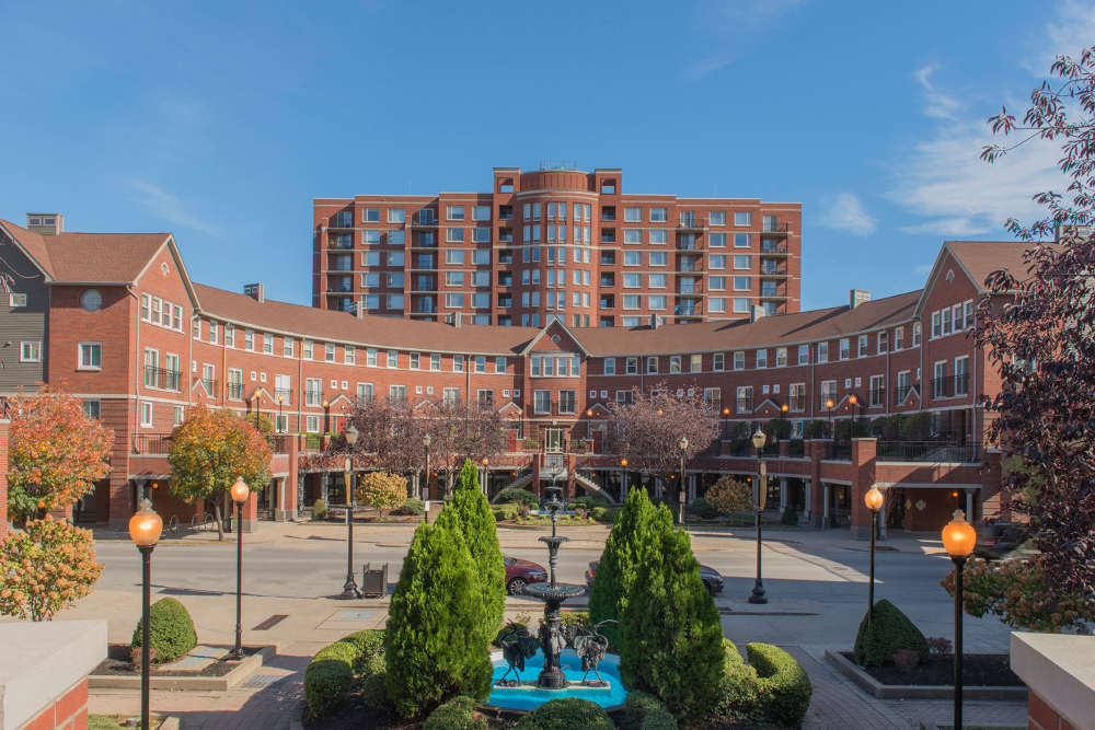 Apartment exterior at Crescent Centre Apartments & Townhomes in Louisville, Kentucky