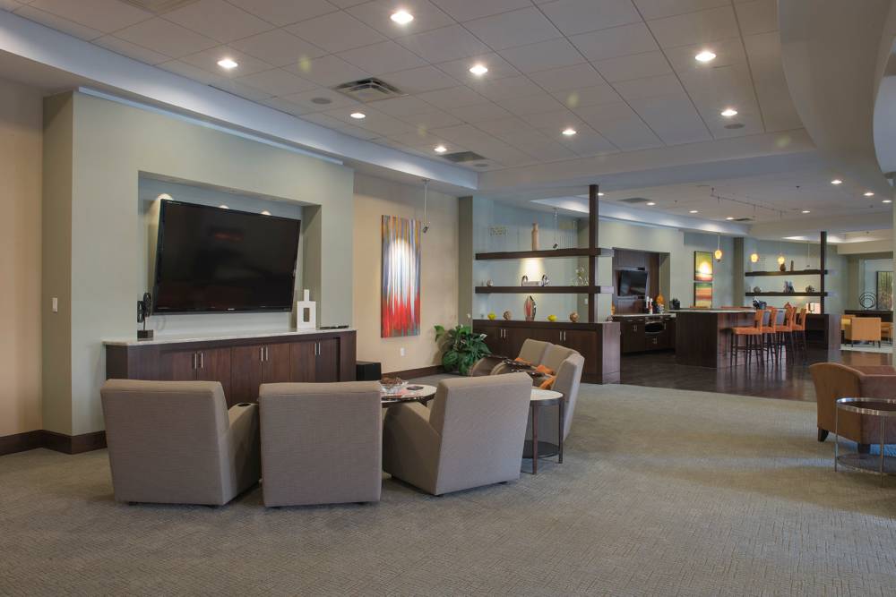 Grand clubhouse at Crescent Centre Apartments & Townhomes in Louisville, Kentucky