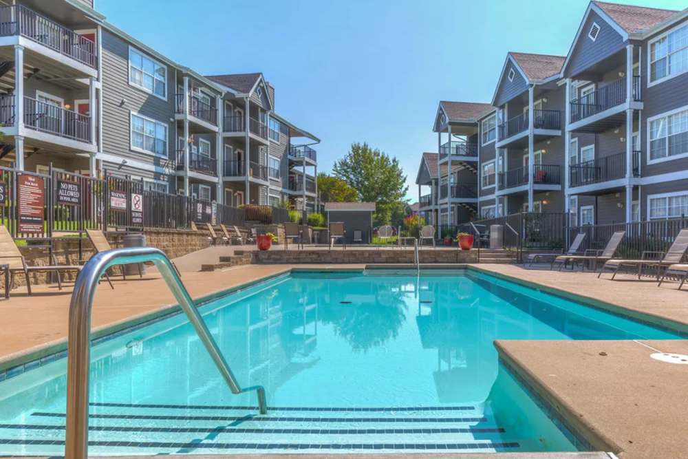 Great swimming pool at Villas at Bailey Ranch Apartment Homes in Owasso, Oklahoma