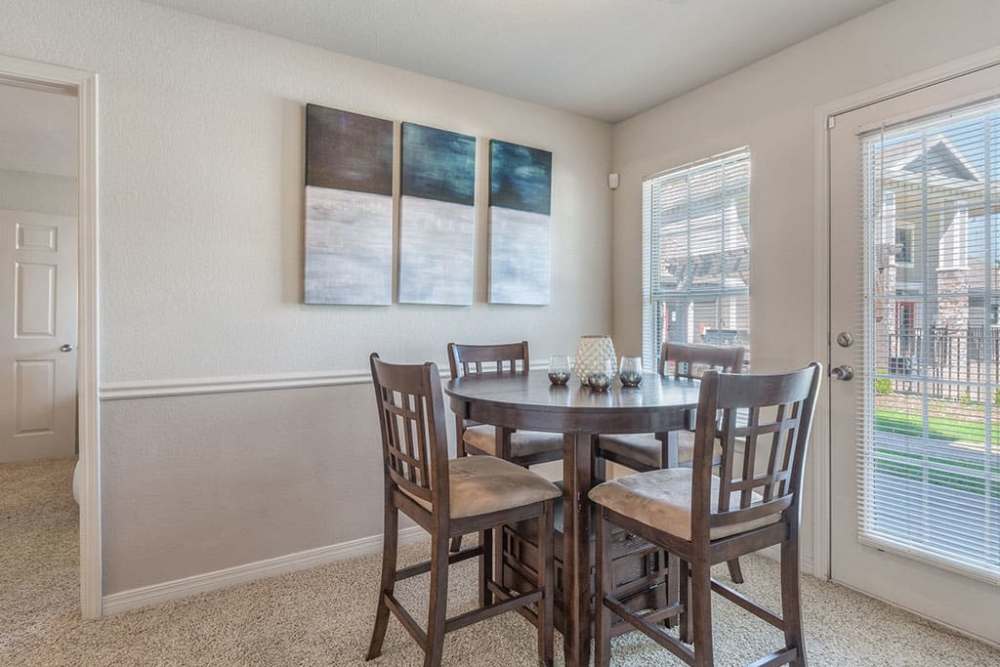 Dinning space at Villas at Bailey Ranch Apartment Homes in Owasso, Oklahoma