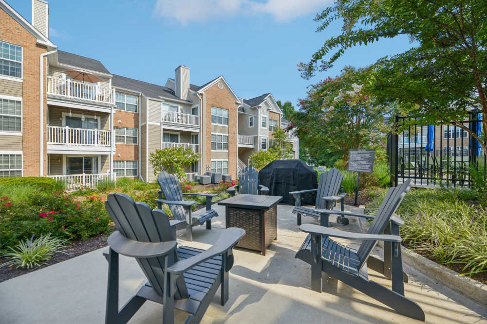 Resident sitting area at The Elms at Centreville in Centreville, Virginia, 