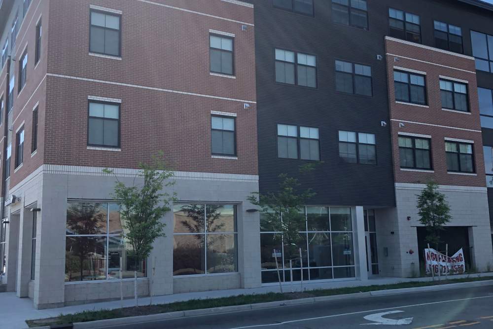Side view of apartment at Leo and Alpine in Grand Rapids, Michigan