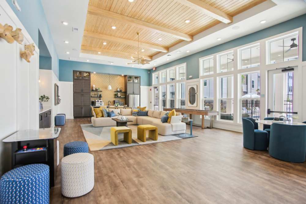 Leasing office at Avion Apartments in Jacksonville, Florida