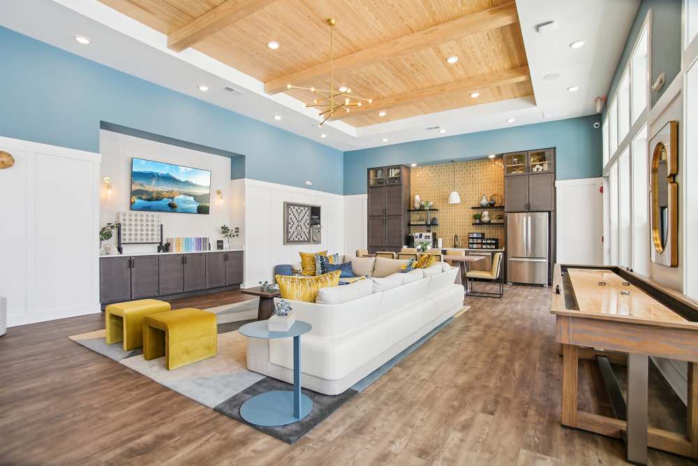 Leasing office at Avion Apartments in Jacksonville, Florida